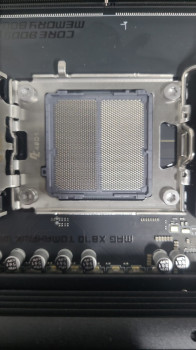 MSI MAG X870 TOMAHAWK WIFI DDR5 AMD X870 S(OUTLET)