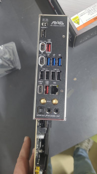 MSI MAG X870 TOMAHAWK WIFI DDR5 AMD X870 S(OUTLET)